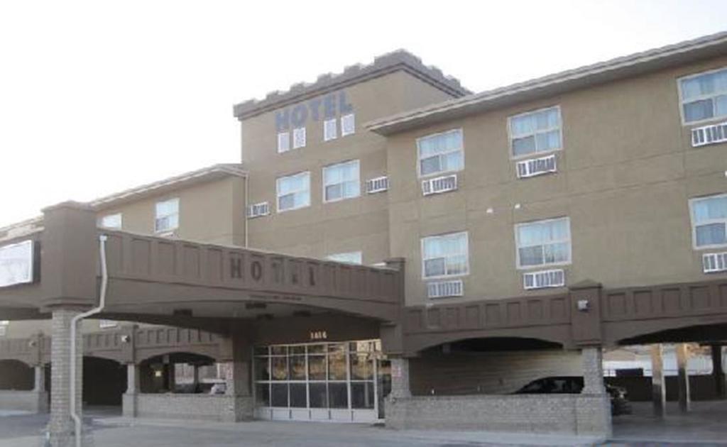 Super 8 By Wyndham Saskatoon Near Downtown Hotel Luaran gambar